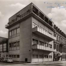 Mannheim-Innenstadt, St. Hedwigsklinik A 2,5-7 (im Vordergrund Erweiterungsbau aus der Nachkriegszeit), Foto: Stadtarchiv Album 01622-073a