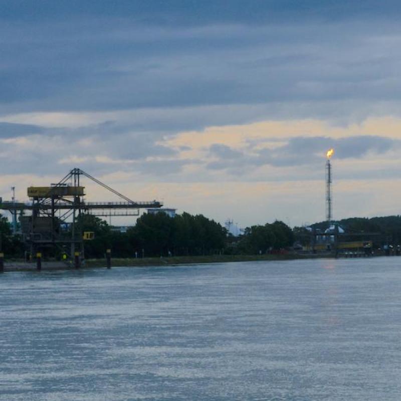 Erster Blick auf die BASF – Foto Robin Siebert