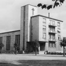 Kirche nach dem Krieg – Quelle MARCHIVUM